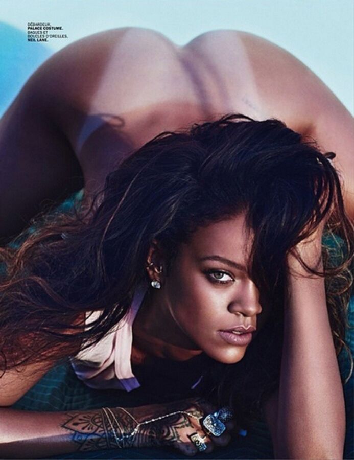 Free porn pics of Rihanna nude topless LUI 8 of 9 pics