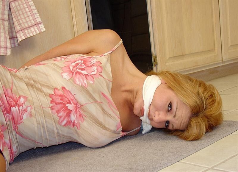 Free porn pics of Domestic Distress!! Barefoot Blonde Tied in her KItchen 1 of 69 pics