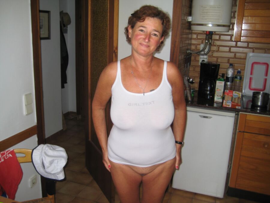 Free porn pics of Life of Mature Marianne 19 of 47 pics