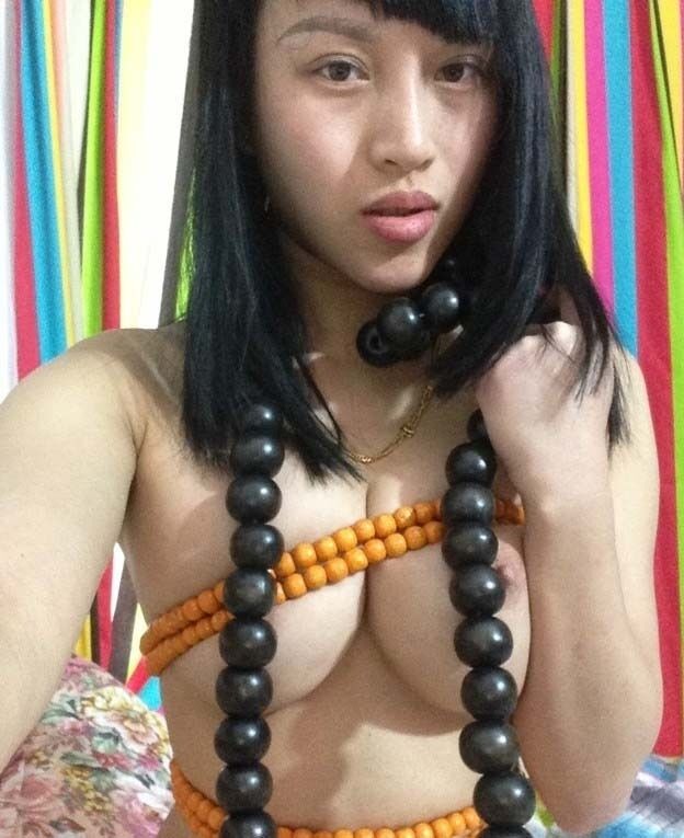 Free porn pics of Asian teen with big boobs 1 of 211 pics