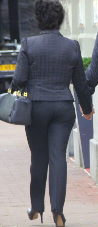 Free porn pics of pantsuits and tight pants make me wank wanting buttfuck them all 8 of 45 pics
