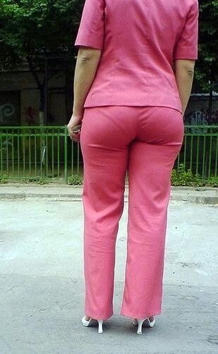 Free porn pics of pantsuits and tight pants make me wank wanting buttfuck them all 7 of 45 pics
