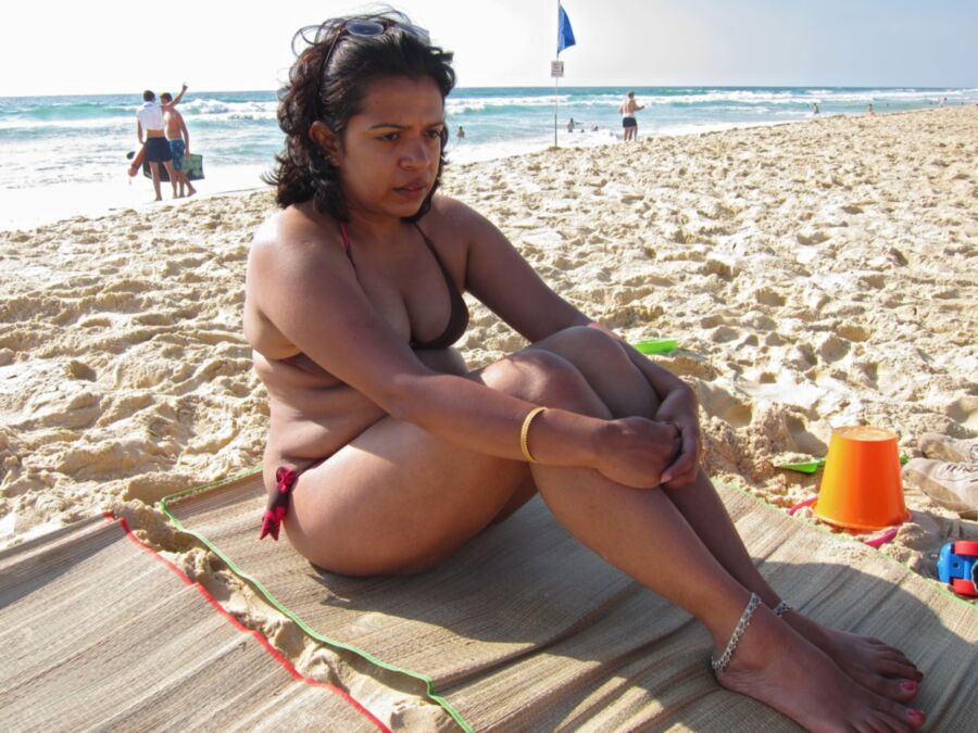 Free porn pics of indian desi milf wife chubby mature bikini beach exposed public  15 of 46 pics