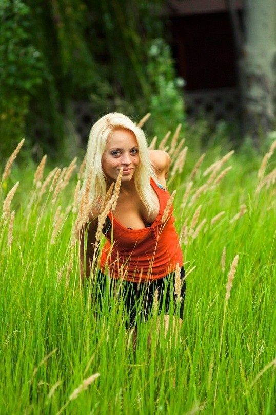 Free porn pics of blonde teen nn 24 of 155 pics