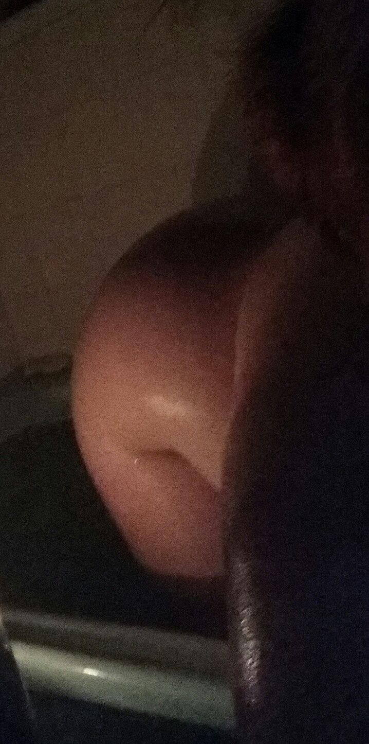 Free porn pics of BBW in glasses has awesome tits and a big round ass 11 of 161 pics