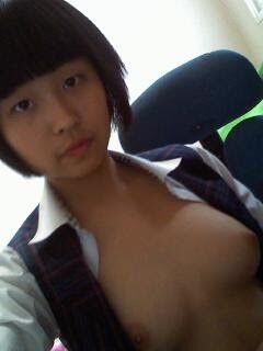 Cute Korean Schoolgirl Virgin Pussy 1 of 9 pics