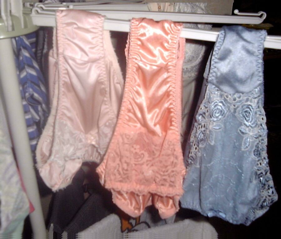 Free porn pics of Nylon Panties on Clothes Lines  4 of 156 pics