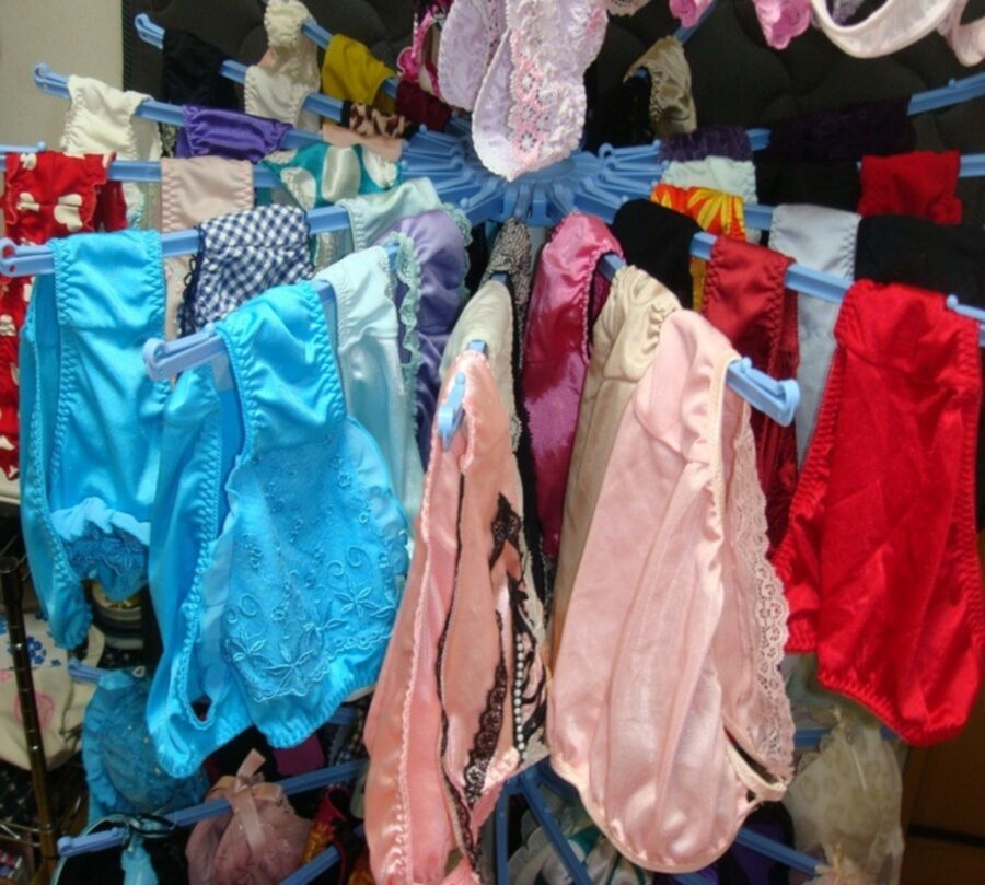 Free porn pics of Nylon Panties on Clothes Lines  3 of 156 pics