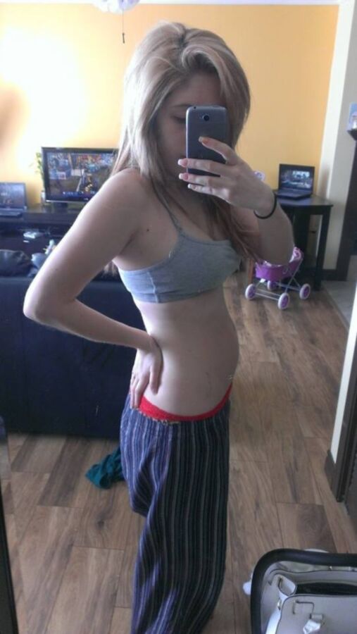 Free porn pics of Pregnant girl  ( amateur and pro ) 7 of 78 pics
