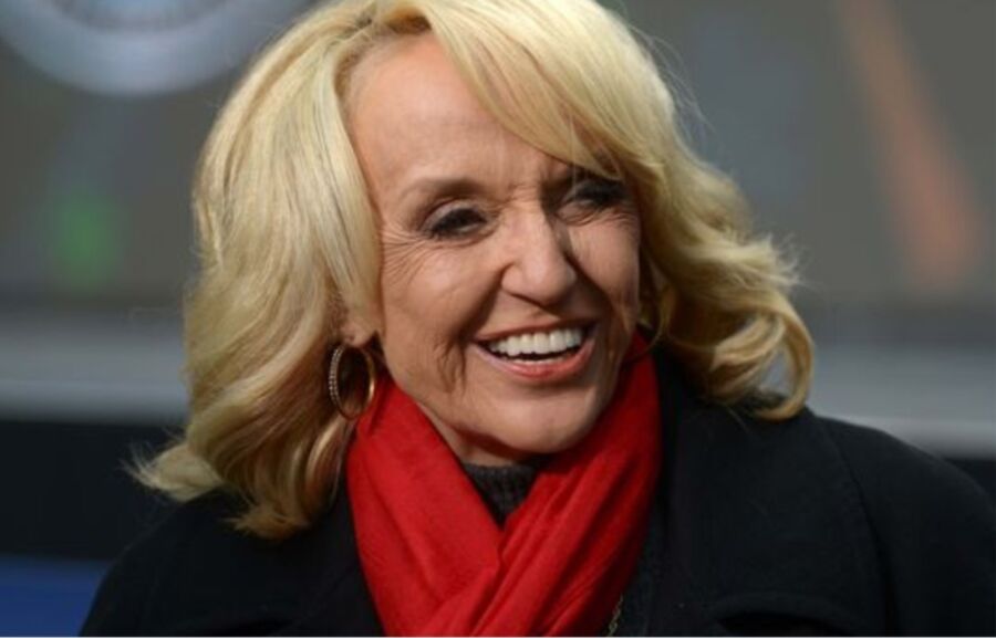 Free porn pics of No woman is sexier than conservative Jan Brewer 13 of 50 pics
