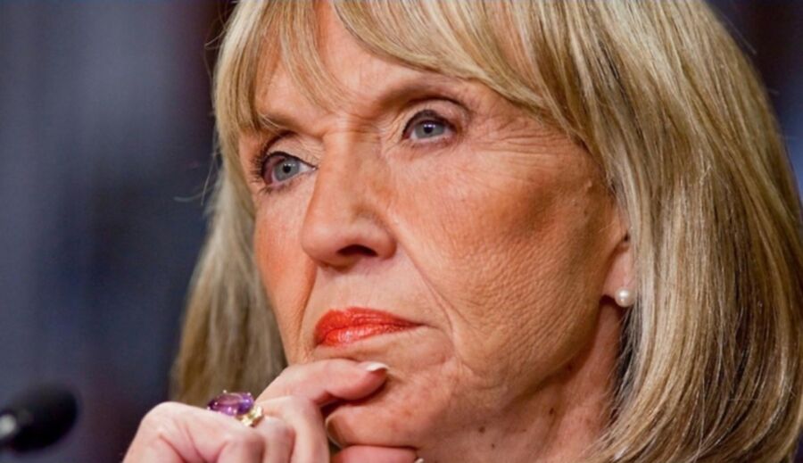 Free porn pics of No woman is sexier than conservative Jan Brewer 7 of 50 pics