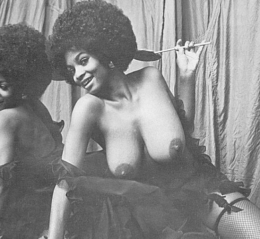 Free porn pics of vintage ladies 19 of 107 pics