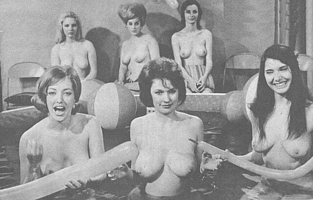 Free porn pics of vintage ladies 2 of 107 pics