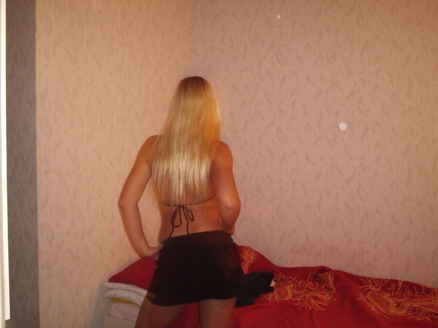 Free porn pics of Blond amateur Sandra 20 of 65 pics