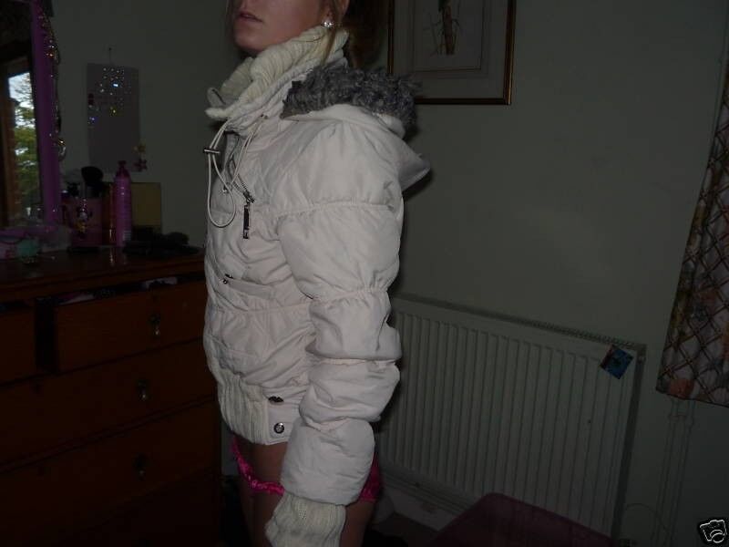 Free porn pics of girls in puffy down jackets 22 of 143 pics