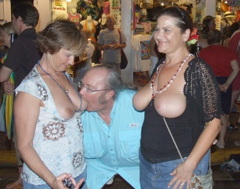 Free porn pics of Group sex in public 6 of 16 pics