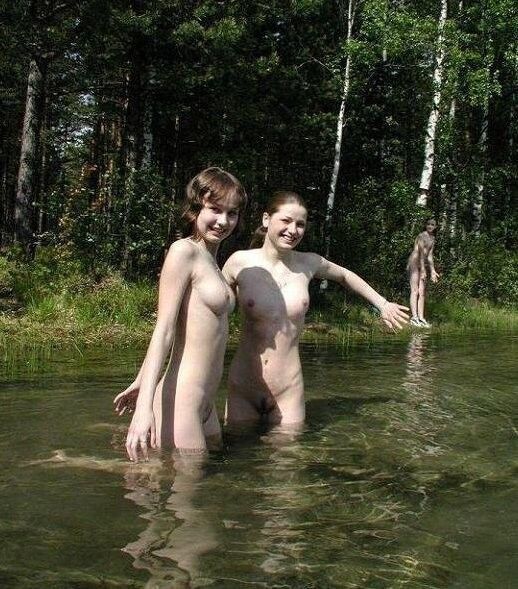 Free porn pics of Water nymphs 13 of 20 pics