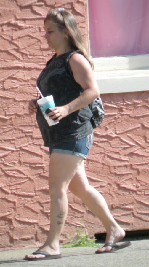 Free porn pics of Very thick older street walker in jeans, Full Belly Overhang 5 of 10 pics