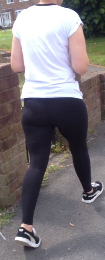 Free porn pics of Chav MILF with an amazing arse/panty lines! [UK Candid] 10 of 83 pics