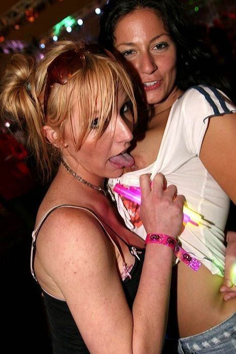 Free porn pics of drunk girls mostly 19 of 330 pics