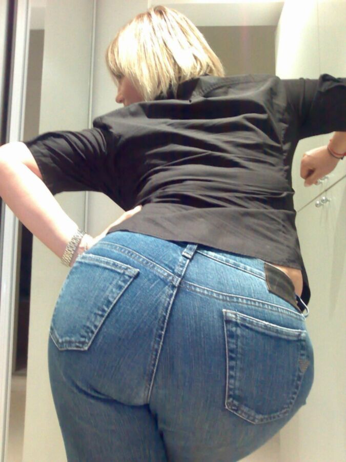 Russian philosophy one asserts Girls with round asses tight jeans