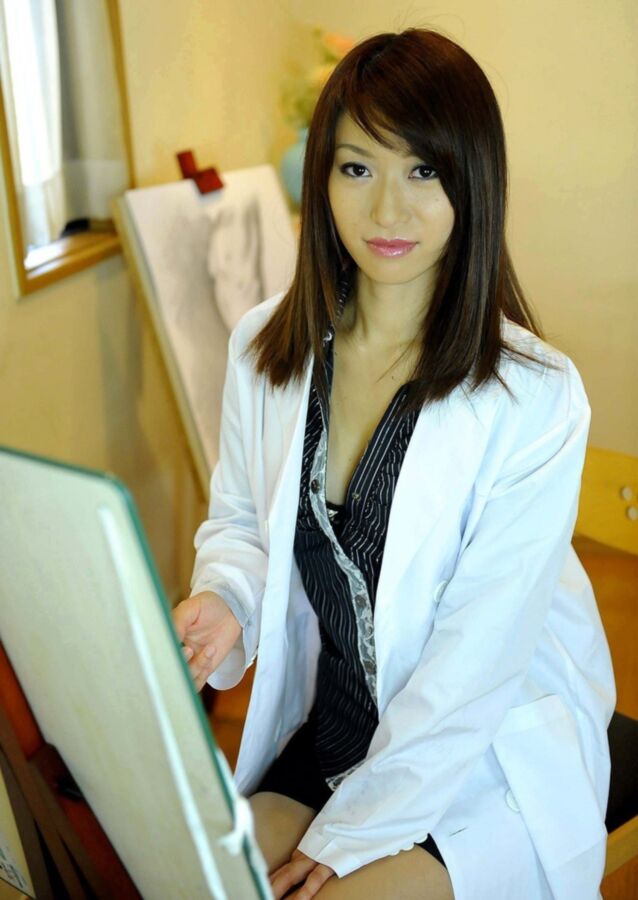 Free porn pics of Artist Tomomi Kashiwagi Forced To Be Subject And Humiliated 2 of 34 pics