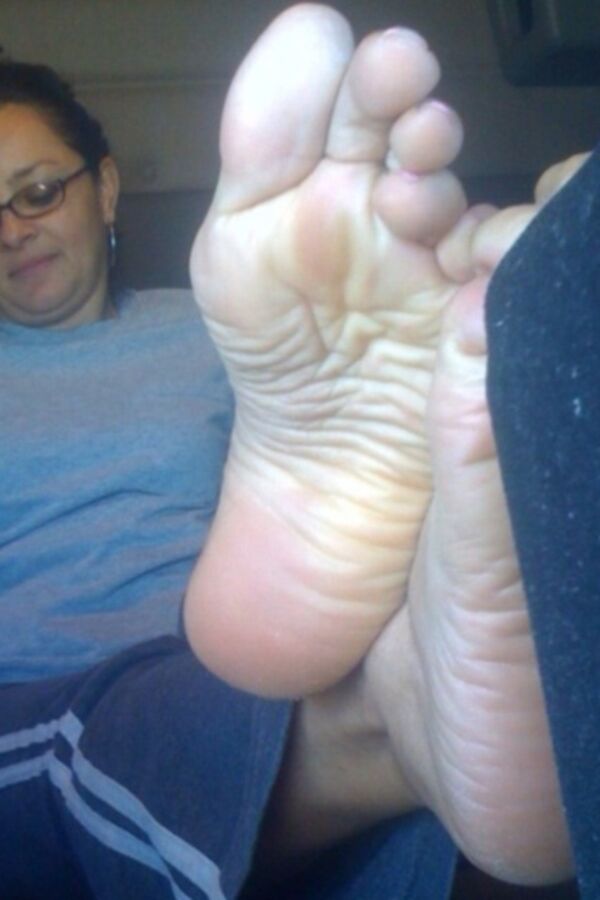 Free porn pics of more soles comment for more  5 of 9 pics