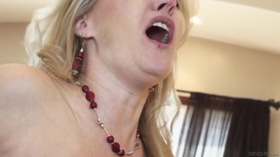Free porn pics of Milf with Dentures 3 of 66 pics
