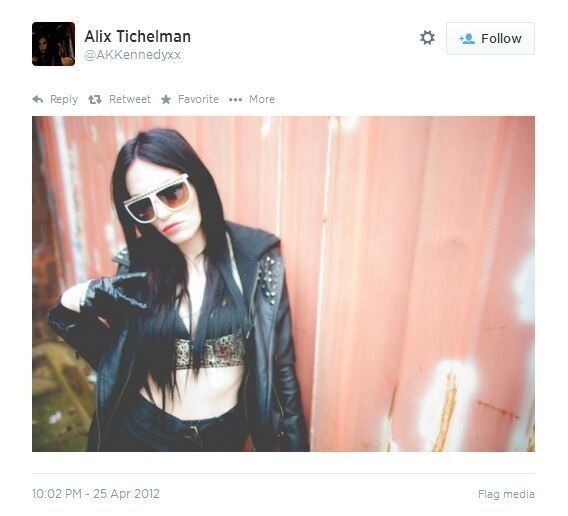 Alix Tichelman - Black Widow Whore.