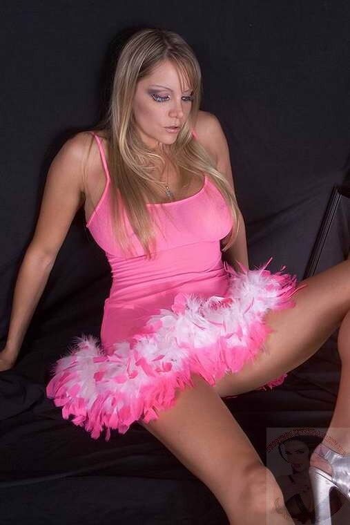 Free porn pics of Busty Blonde Removes her pink Dress Displaying Natureal DDs 14 of 372 pics