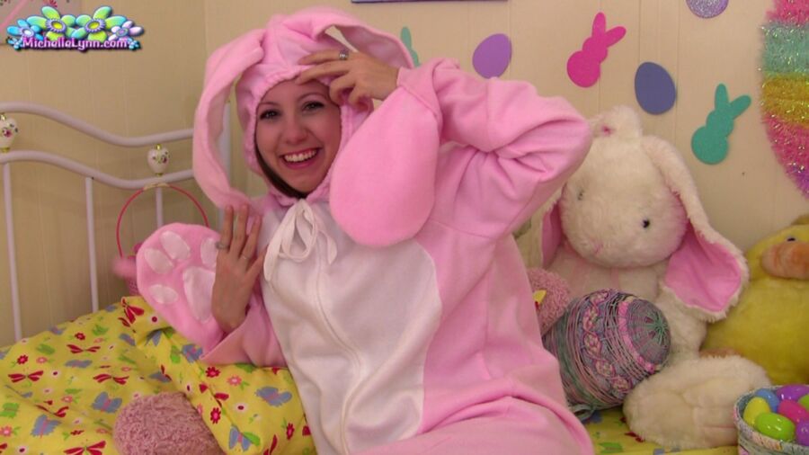 Free porn pics of MichelleLynn in a bunny costume 16 of 90 pics