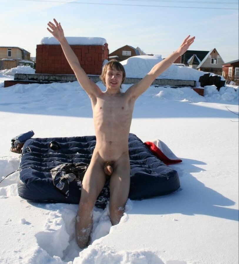 Free porn pics of winter with nude men 18 of 22 pics