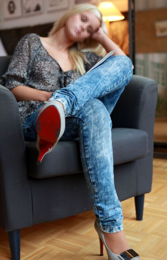 Free porn pics of Young Princess Anne-Sophie (nylon, feet and jeans) 1 of 9 pics