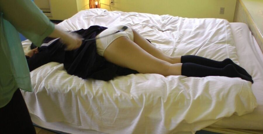 Free porn pics of Asian pantie spanking 7 of 13 pics