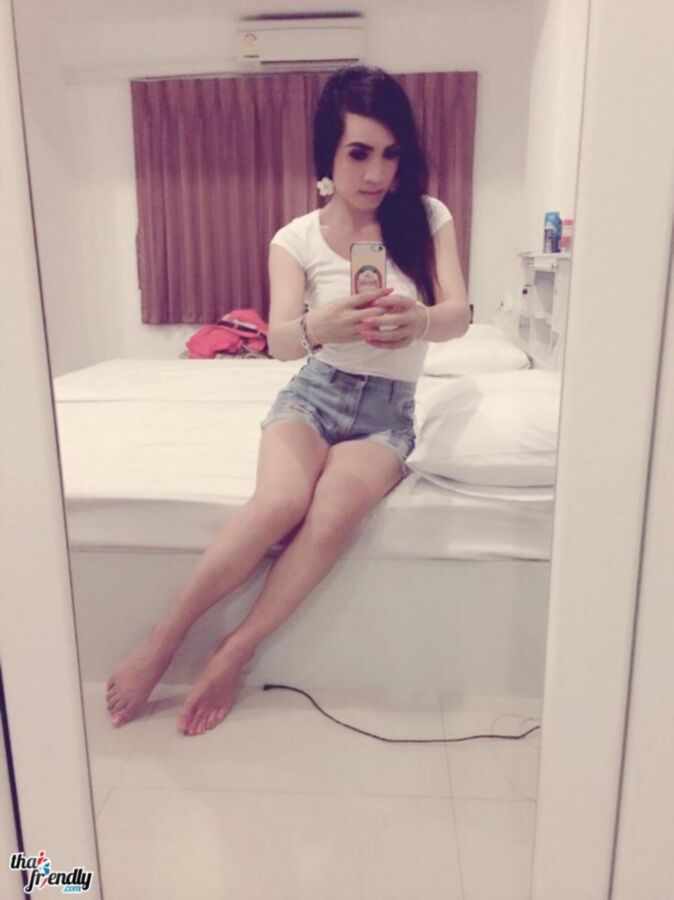 Me - sexy ladyboy from Thailand 9 of 16 pics